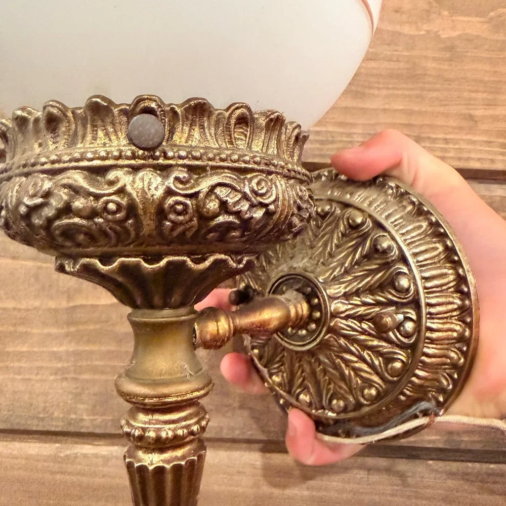 N/A elegant brass